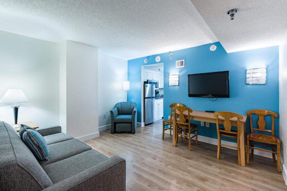 Superior Suite with Sea View interior